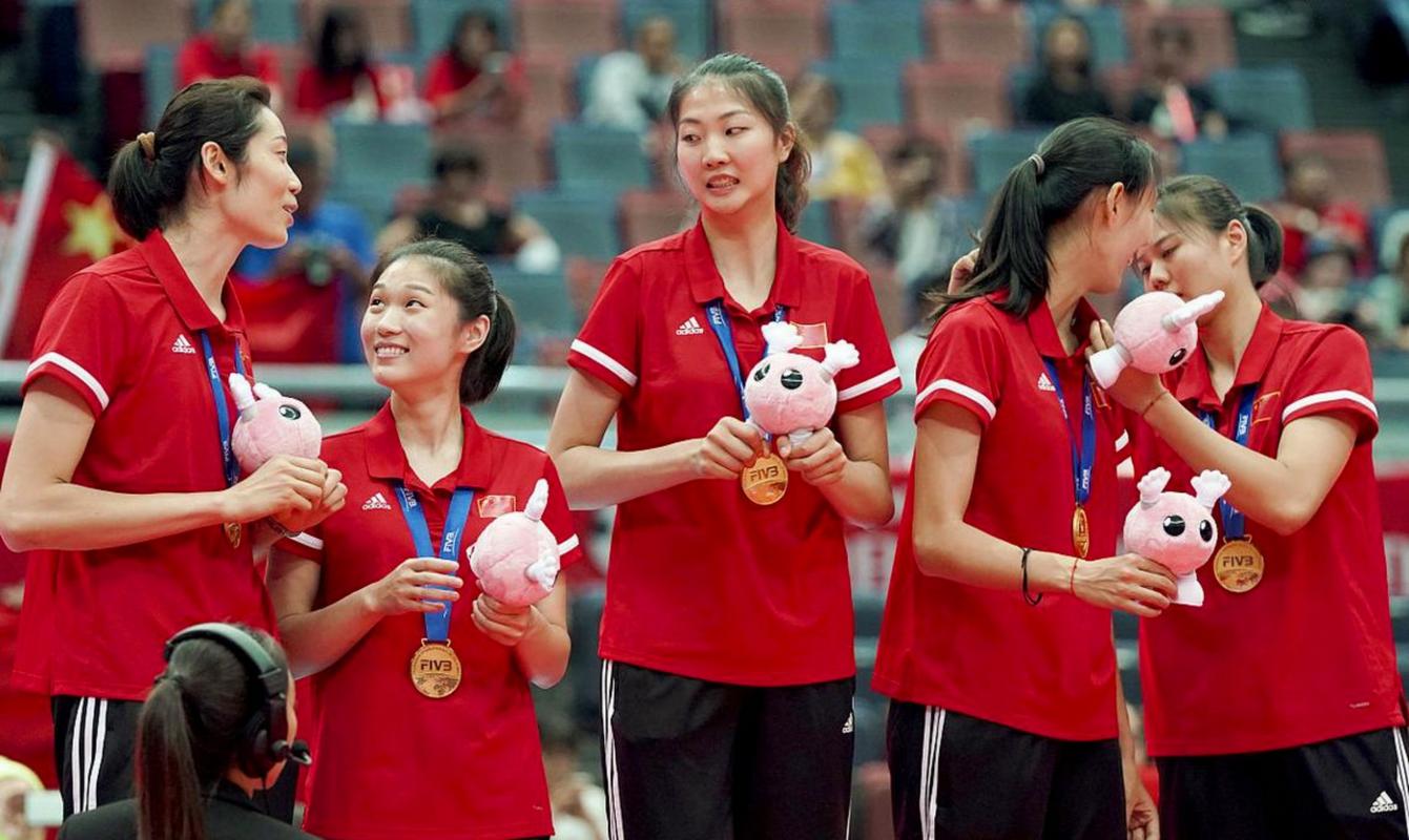 2015女排世界杯中国夺冠的关键是什么？
