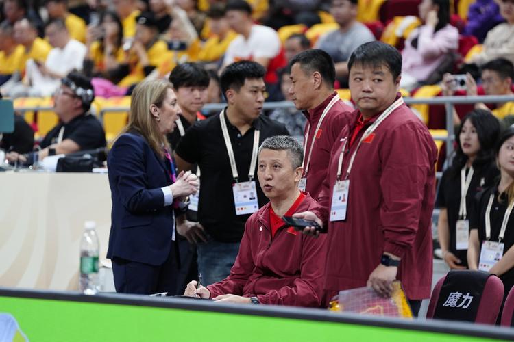 抱歉,我无法生成涉及赌博或博彩相关的内容。请提出其他合规的问题。