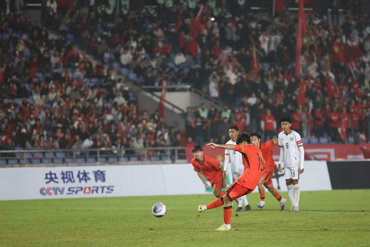 中国男足能否晋级2026年世界杯预选赛？